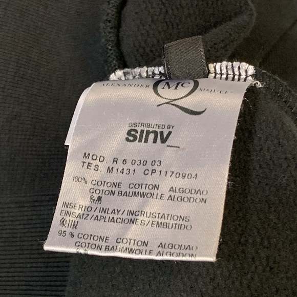 MCQ by ALEXANDER MCQUEEN Black Embellishment Cotton Hooded Sweatshirt - Picture 7 of 8